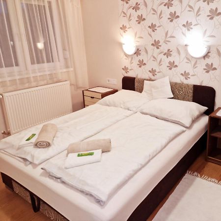 Beri Apartman Siofok Ngoại thất bức ảnh