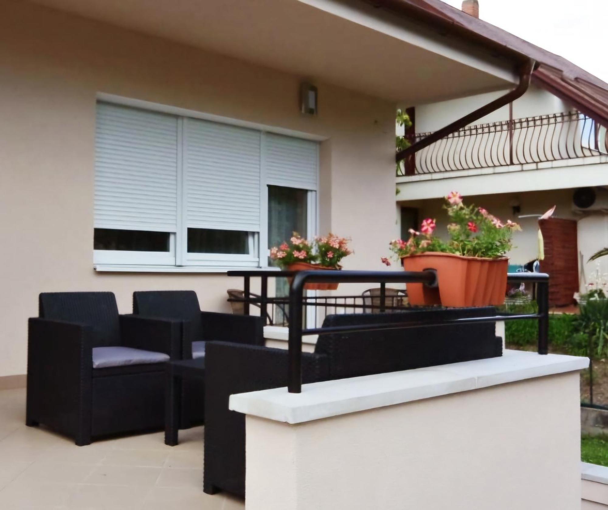 Beri Apartman Siofok Ngoại thất bức ảnh